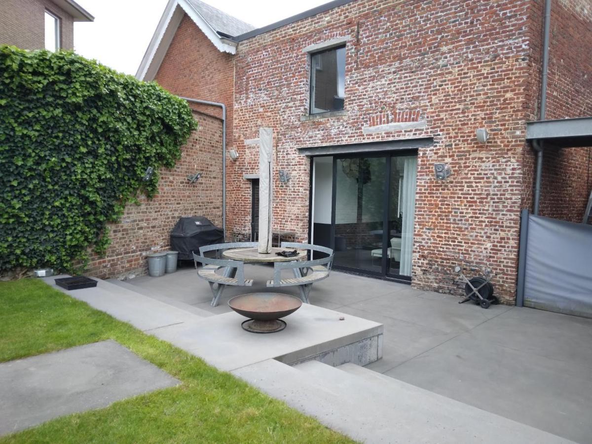 Gezellige Moderne Woning Met Zwemvijver Halle  Eksteriør bilde